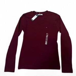 Tommy Hilfiger Women's Long Sleeve Tee - Burgundy